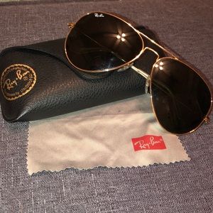 XL aviator ray bans black lens with gold frame